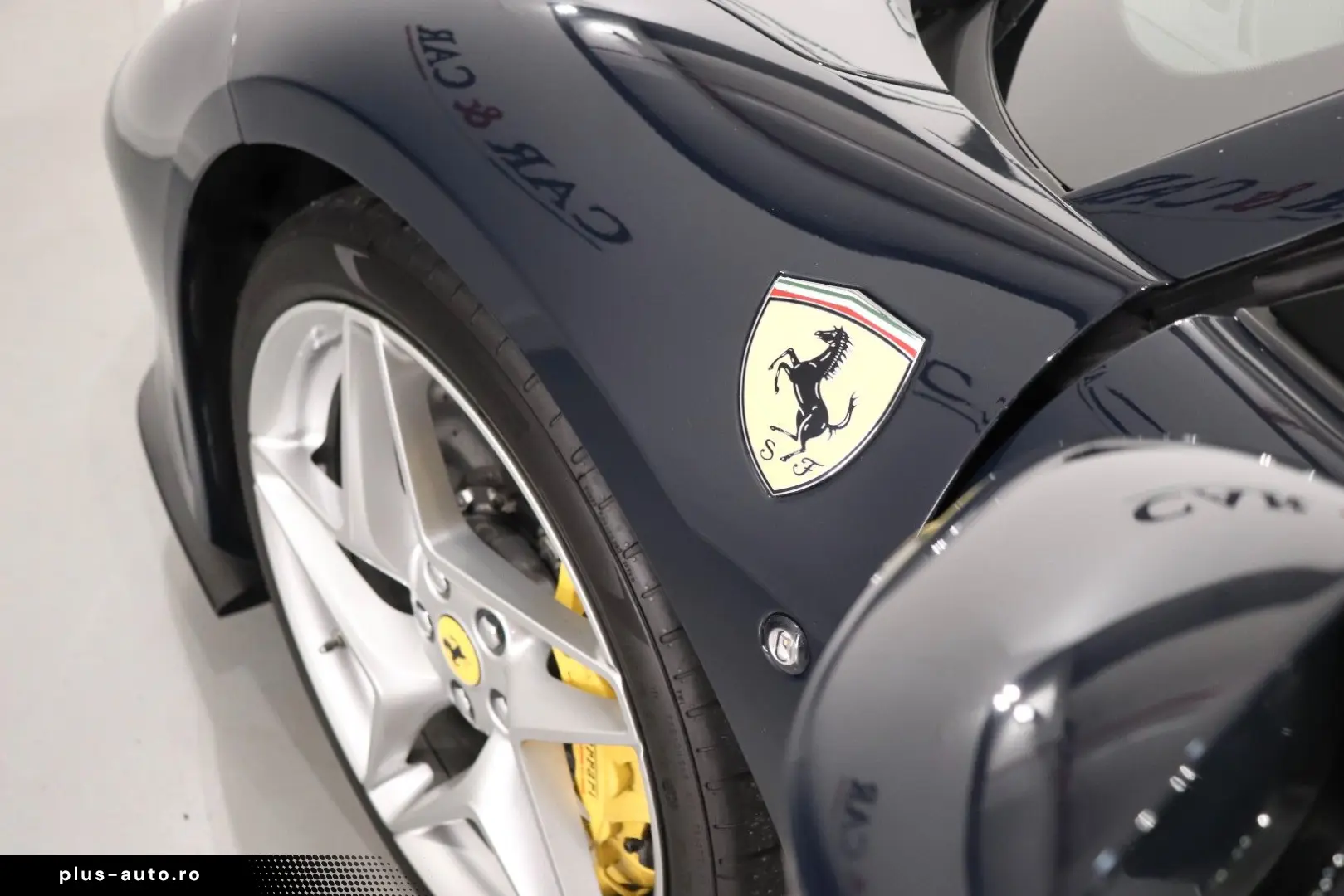 FERRARI F8 Spider DCT