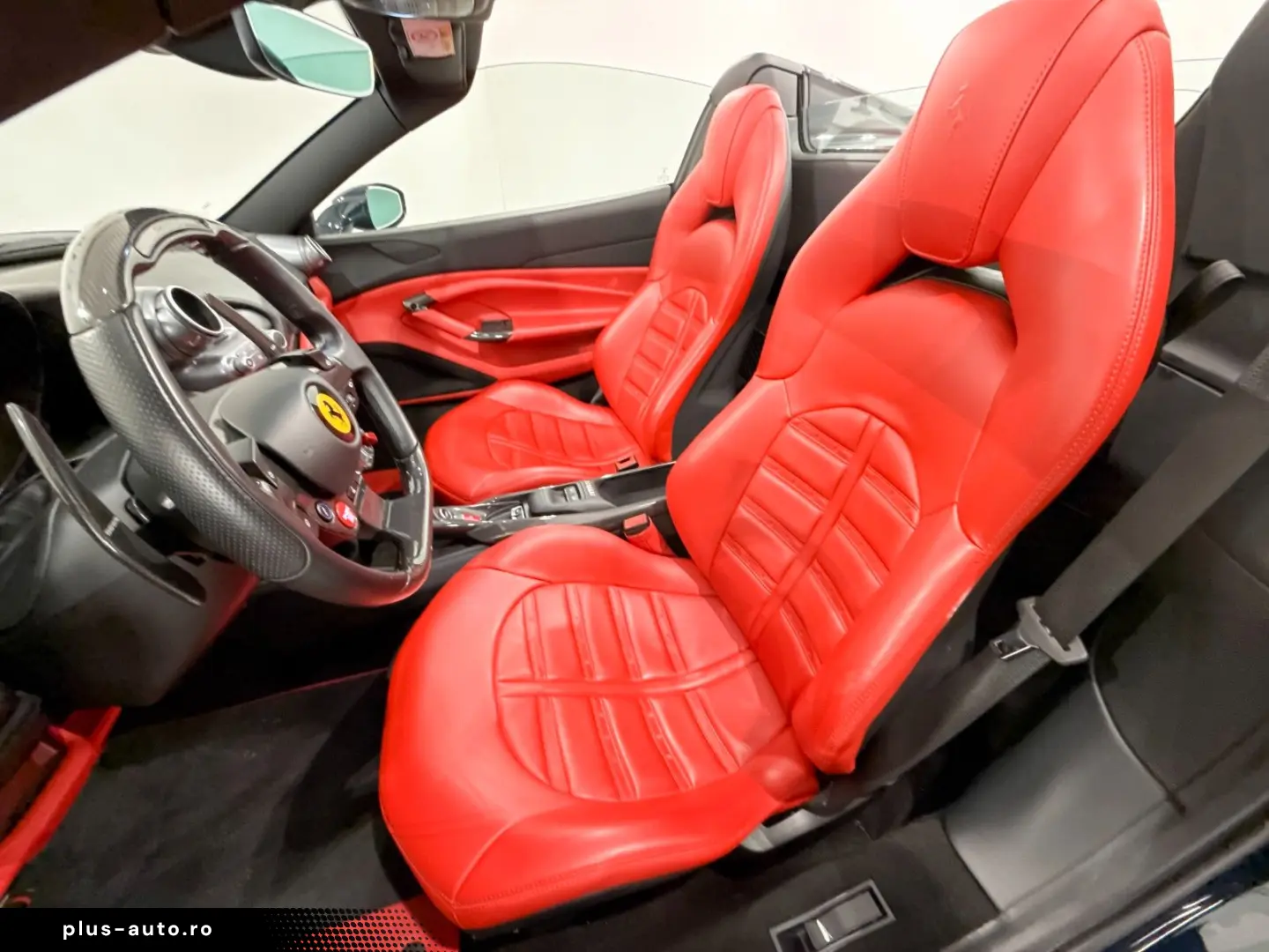 FERRARI F8 Spider DCT