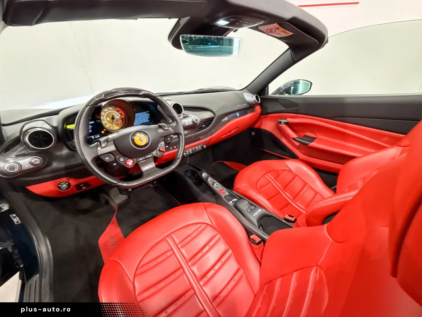 FERRARI F8 Spider DCT
