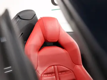FERRARI F8 Spider DCT