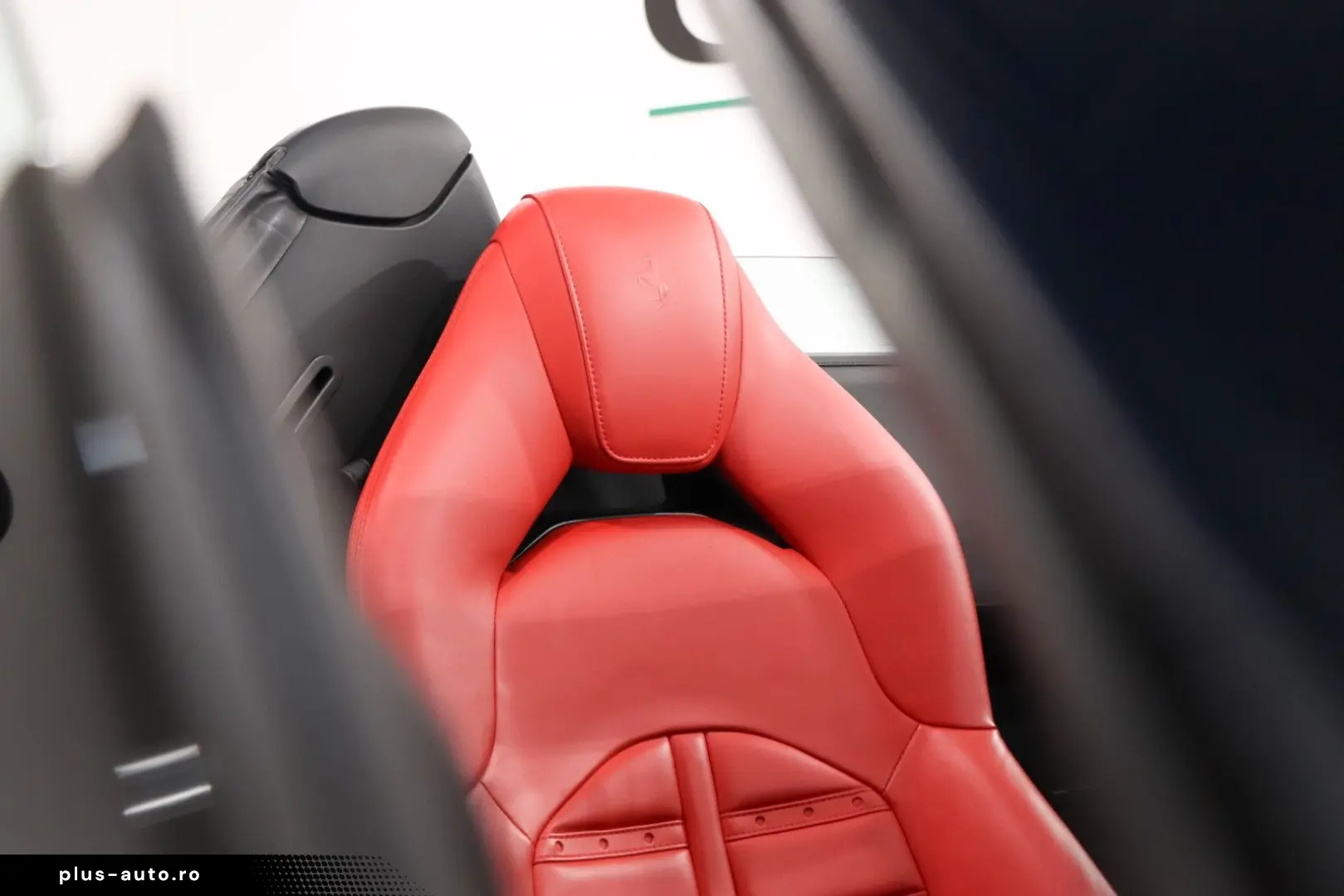 FERRARI F8 Spider DCT