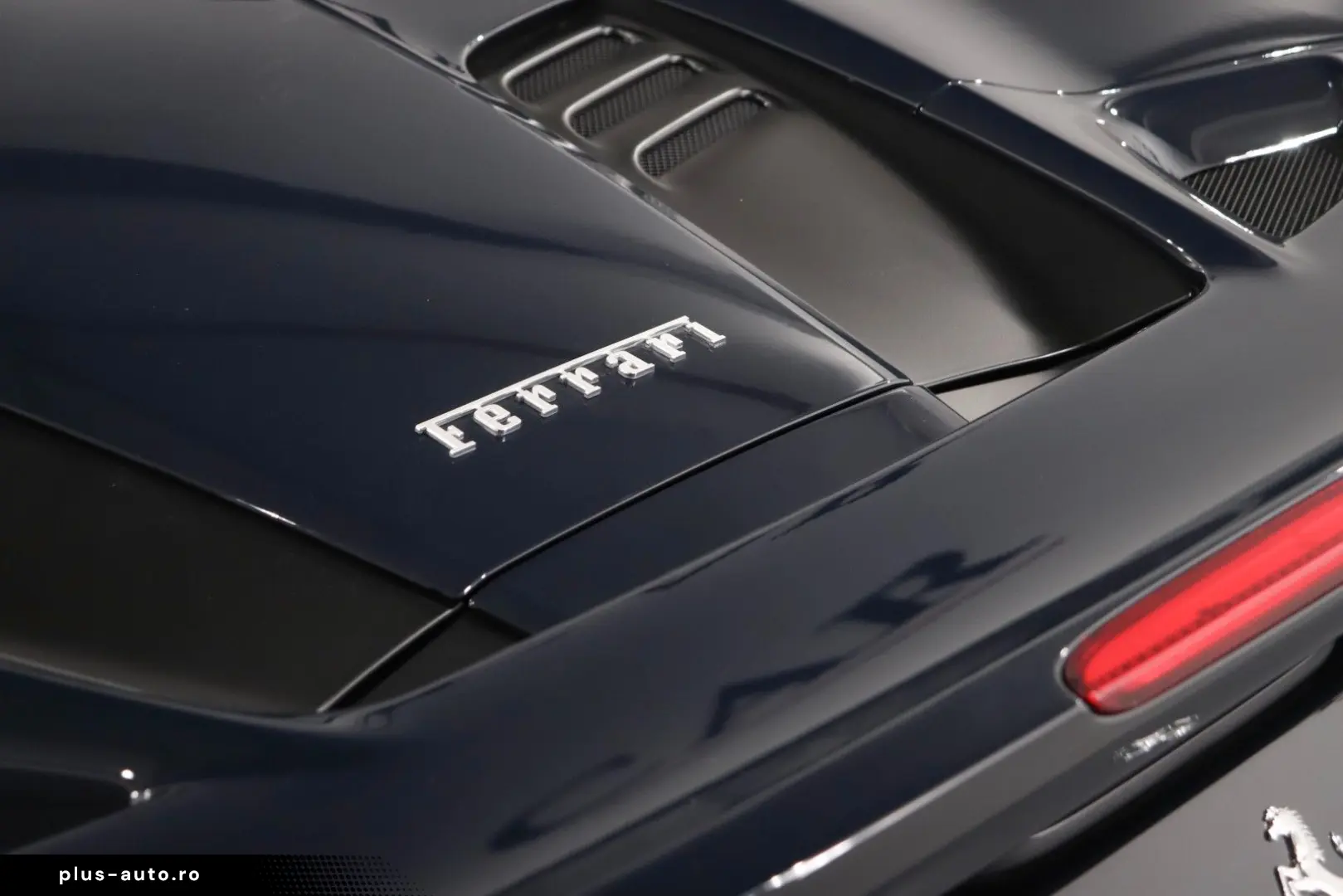 FERRARI F8 Spider DCT