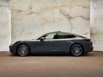 PORSCHE Panamera 2.9 4 E-Hybrid  pano  SportDesign  Bose