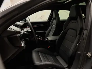 PORSCHE Panamera 2.9 4 E-Hybrid  pano  SportDesign  Bose