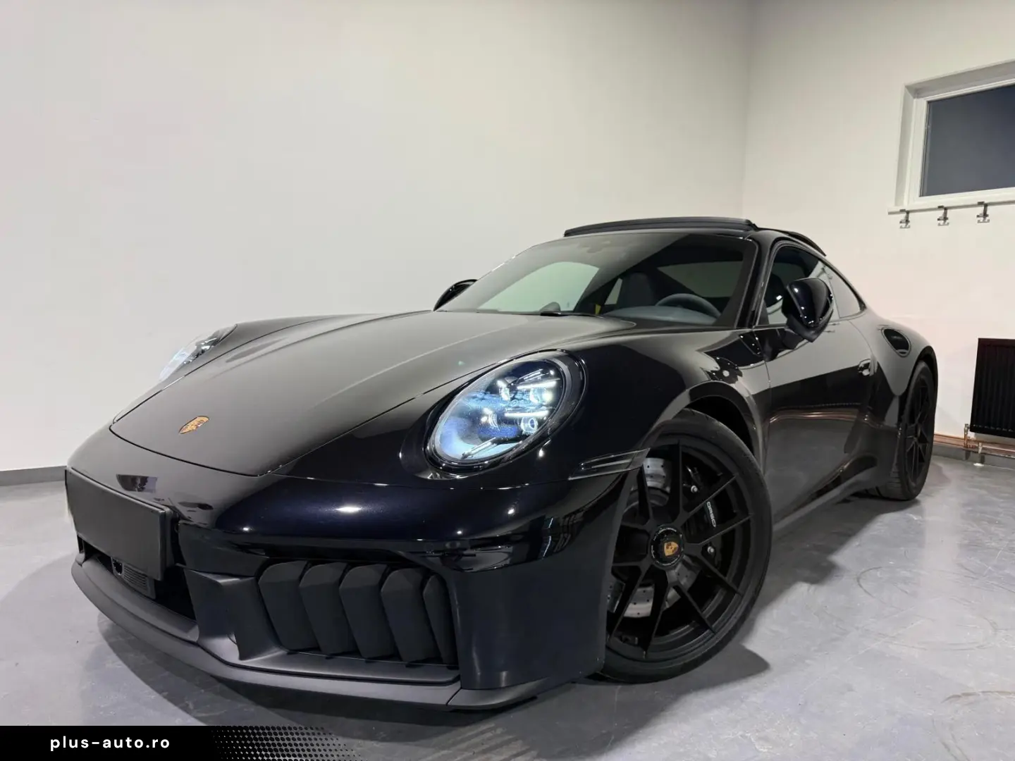 PORSCHE 911 2025 — imagine 13