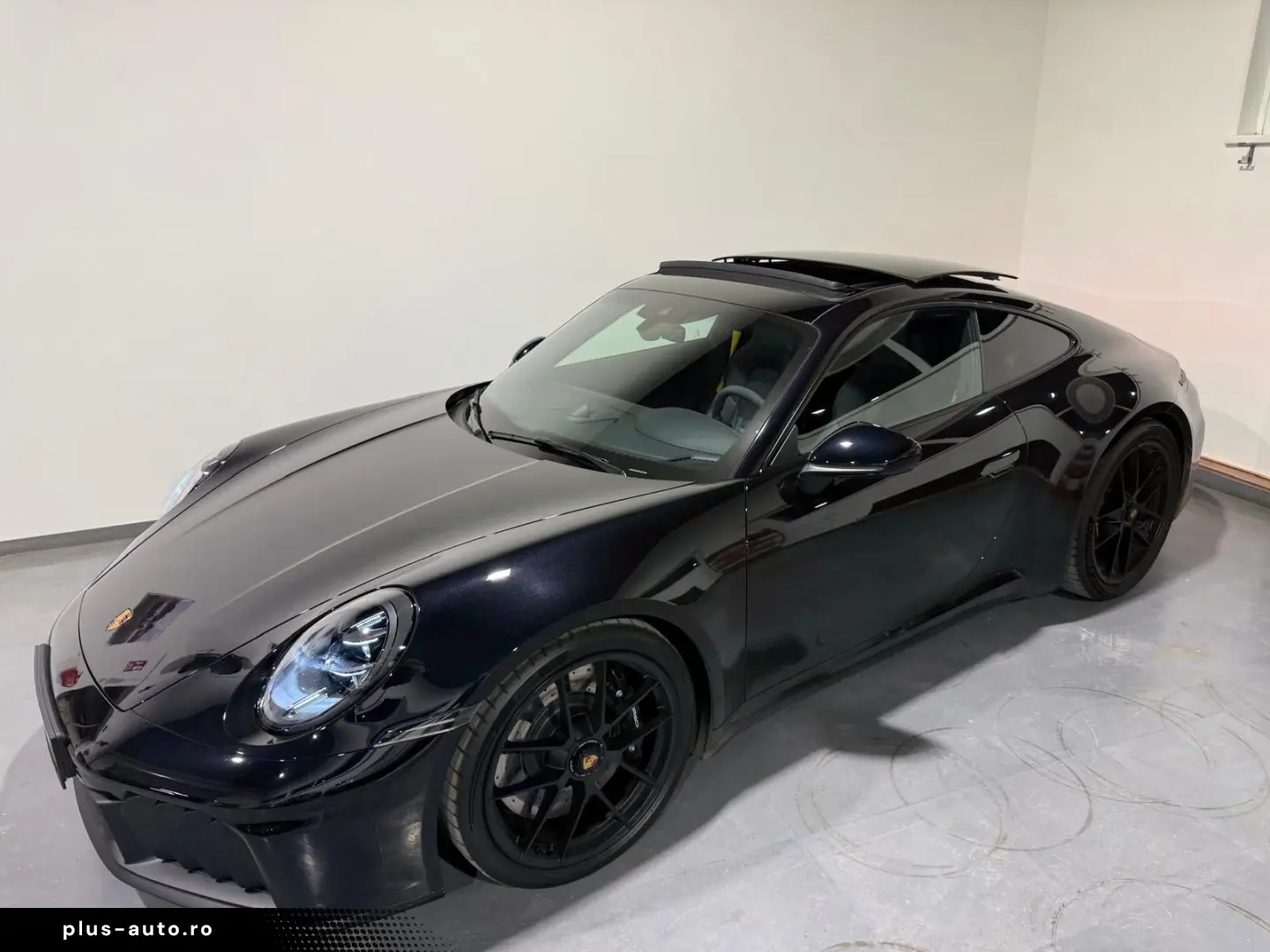 PORSCHE 911 2025 — imagine 16