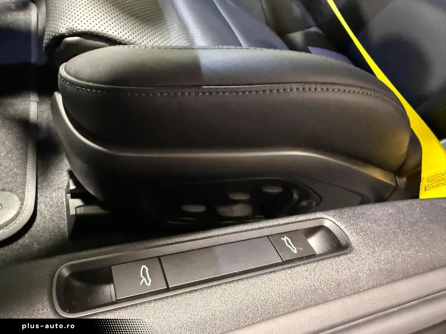 PORSCHE 911 2025 — imagine 23