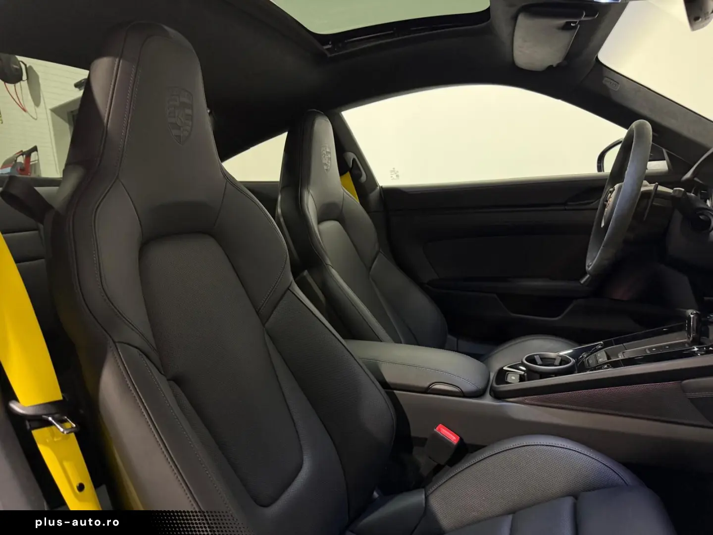PORSCHE 911 2025 — imagine 29
