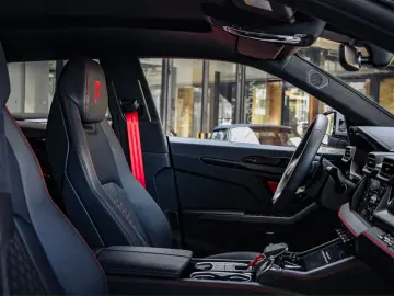 LAMBORGHINI Urus SE AKRAPOVIC  MASSAGE  NIGHT VISION  PPF