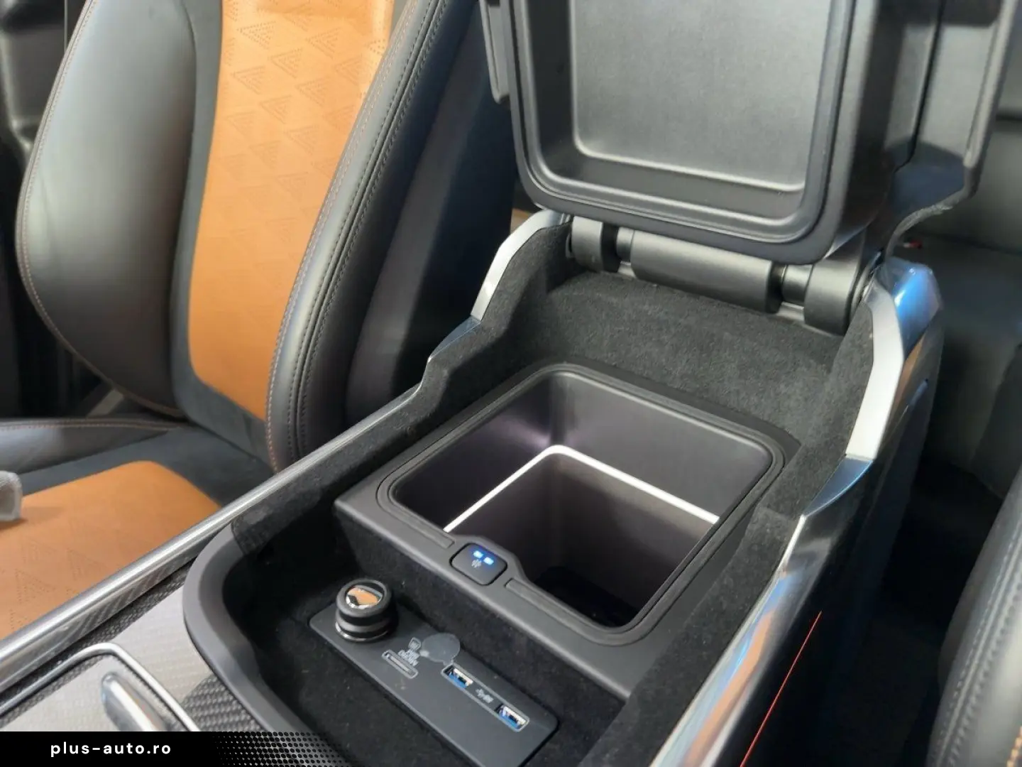 LAND ROVER RANGE ROVER SPORT P575 SVR Carbon Edition 360-CA