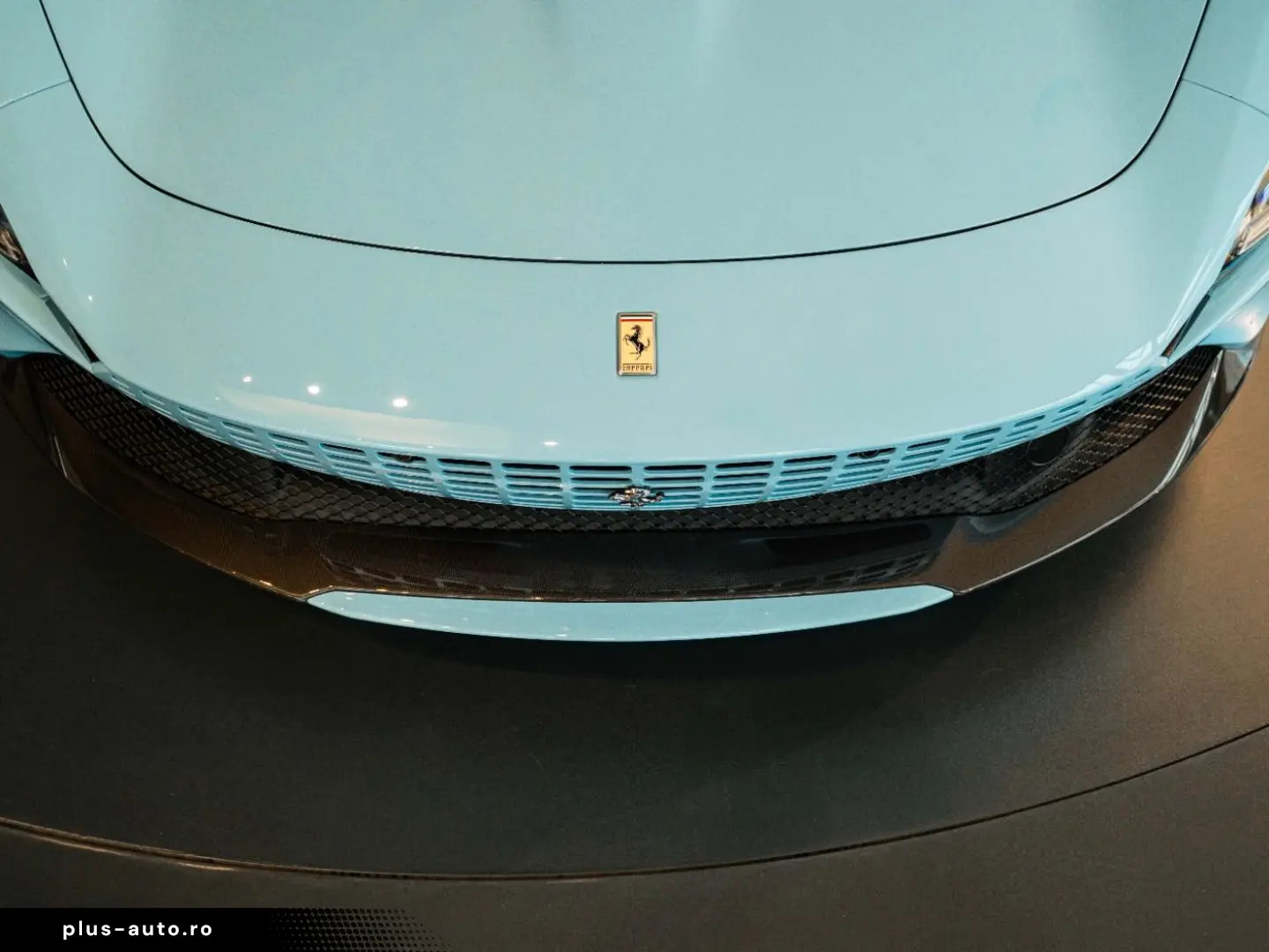 FERRARI Roma Inspirazioni TailorMade MagneRide Carbon