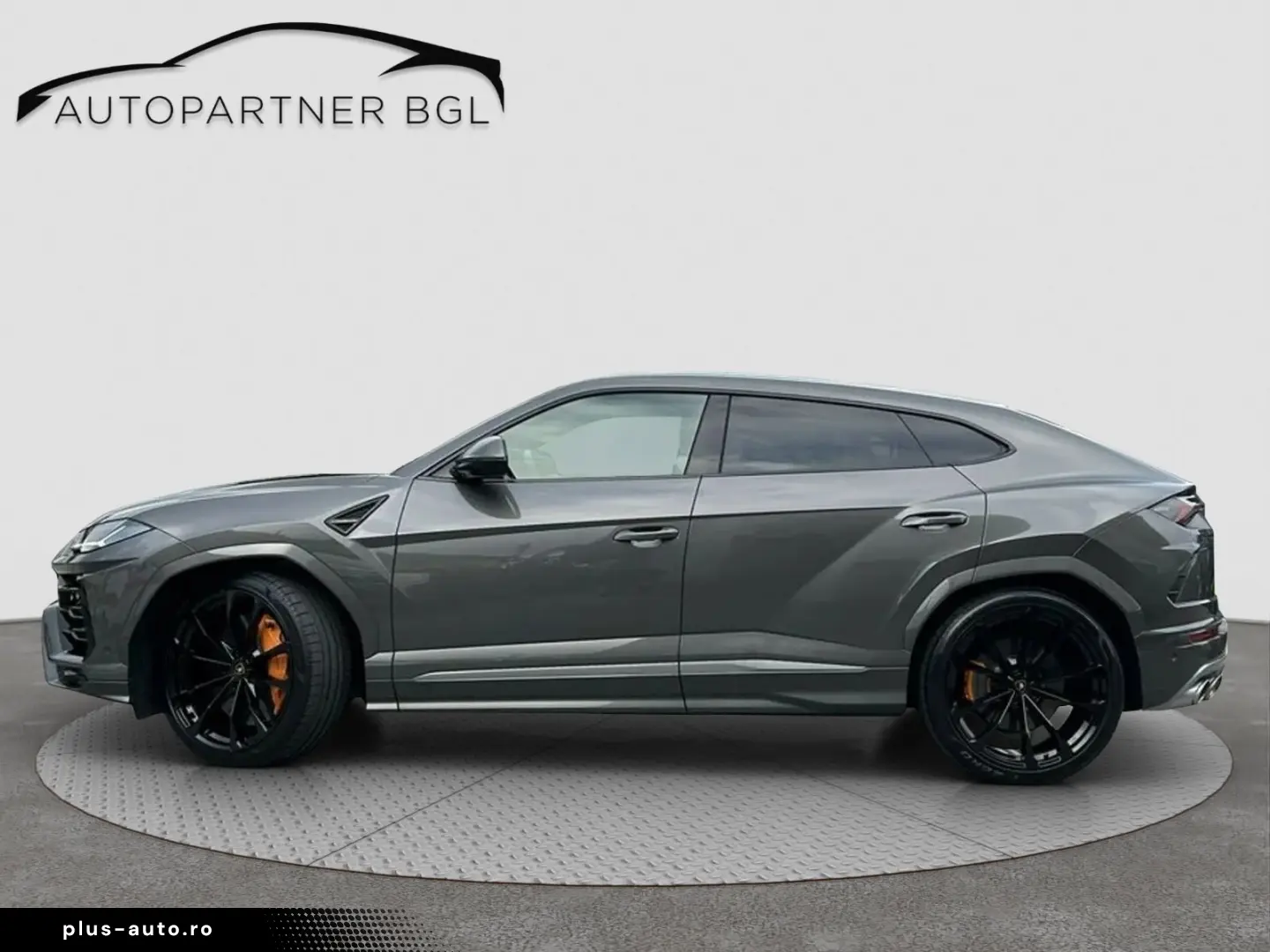 LAMBORGHINI Urus 4.0 KERAMIK B&O MASSAGE PANO HUD