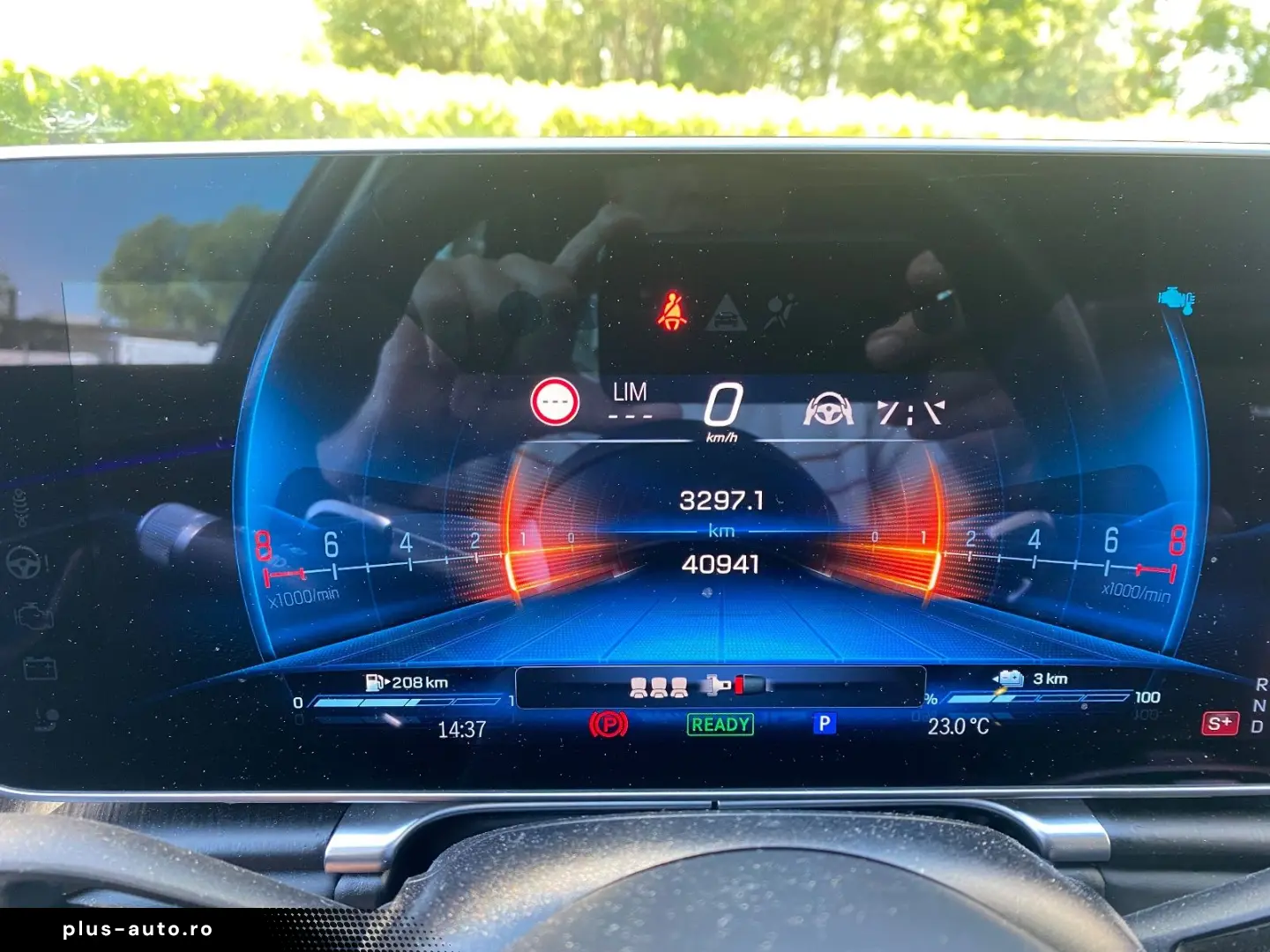 MERCEDES-BENZ S 63 AMG E Perf. Chaffeur Executive Pano