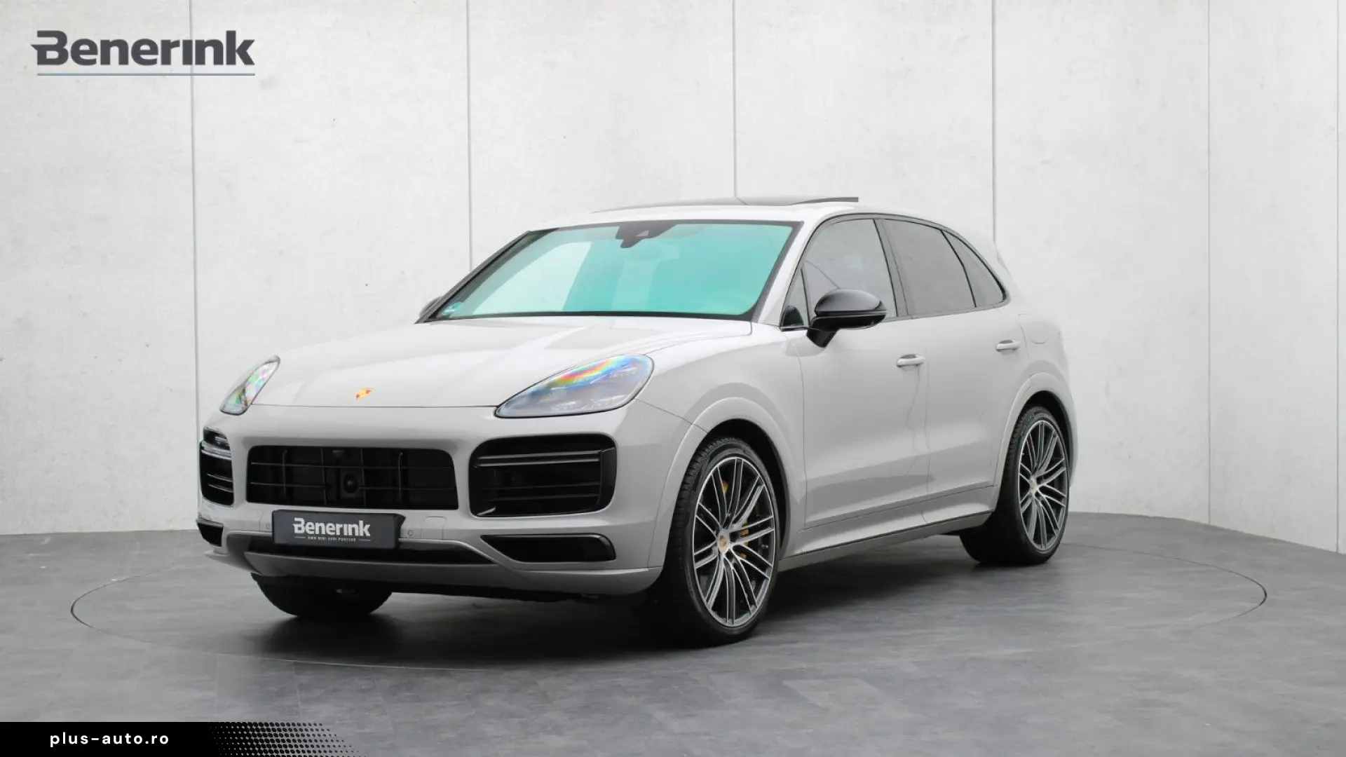 PORSCHE Cayenne Turbo S E-Hybrid  HUD  PCCB  Pano Softc.