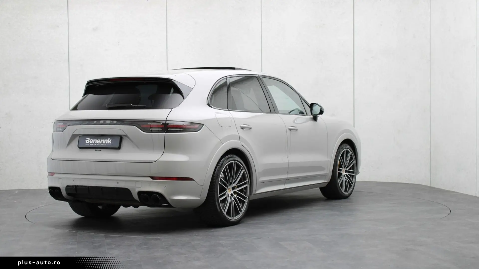 PORSCHE Cayenne Turbo S E-Hybrid  HUD  PCCB  Pano Softc.
