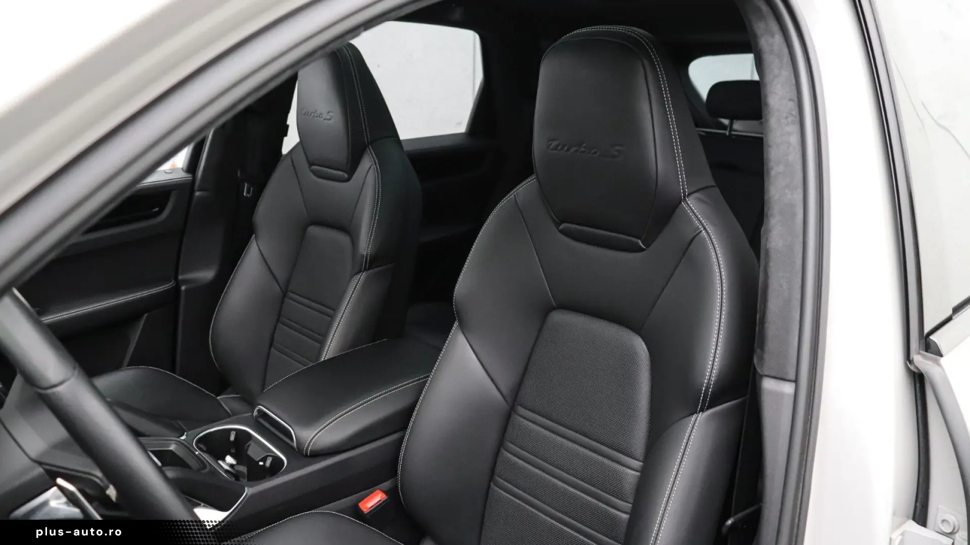 PORSCHE Cayenne Turbo S E-Hybrid  HUD  PCCB  Pano Softc.
