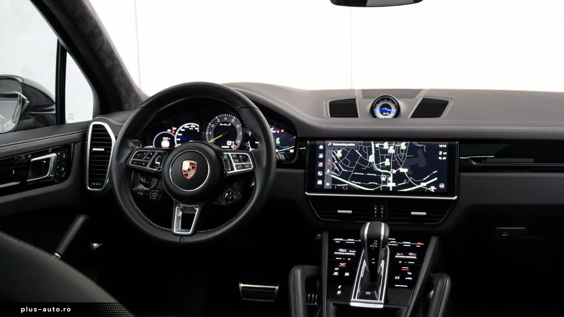 PORSCHE Cayenne Turbo S E-Hybrid  HUD  PCCB  Pano Softc.