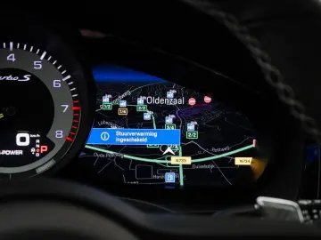 PORSCHE Cayenne Turbo S E-Hybrid  HUD  PCCB  Pano Softc.