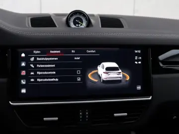 PORSCHE Cayenne Turbo S E-Hybrid  HUD  PCCB  Pano Softc.