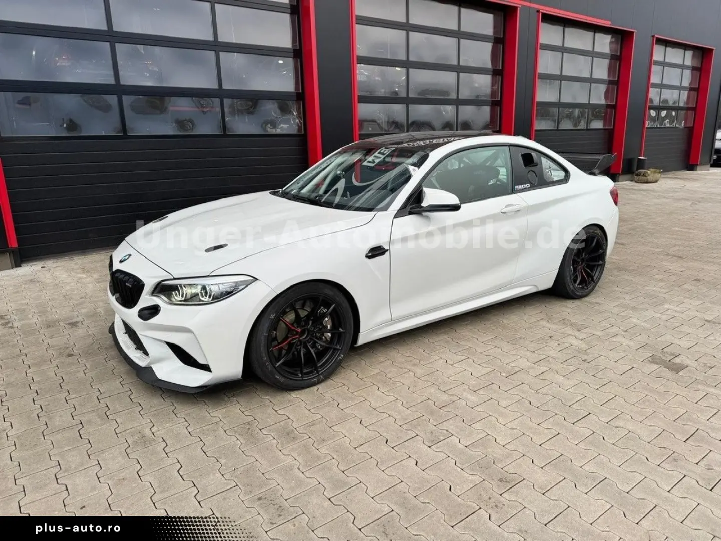BMW M2 CS Racing Rennauto Rennwagen