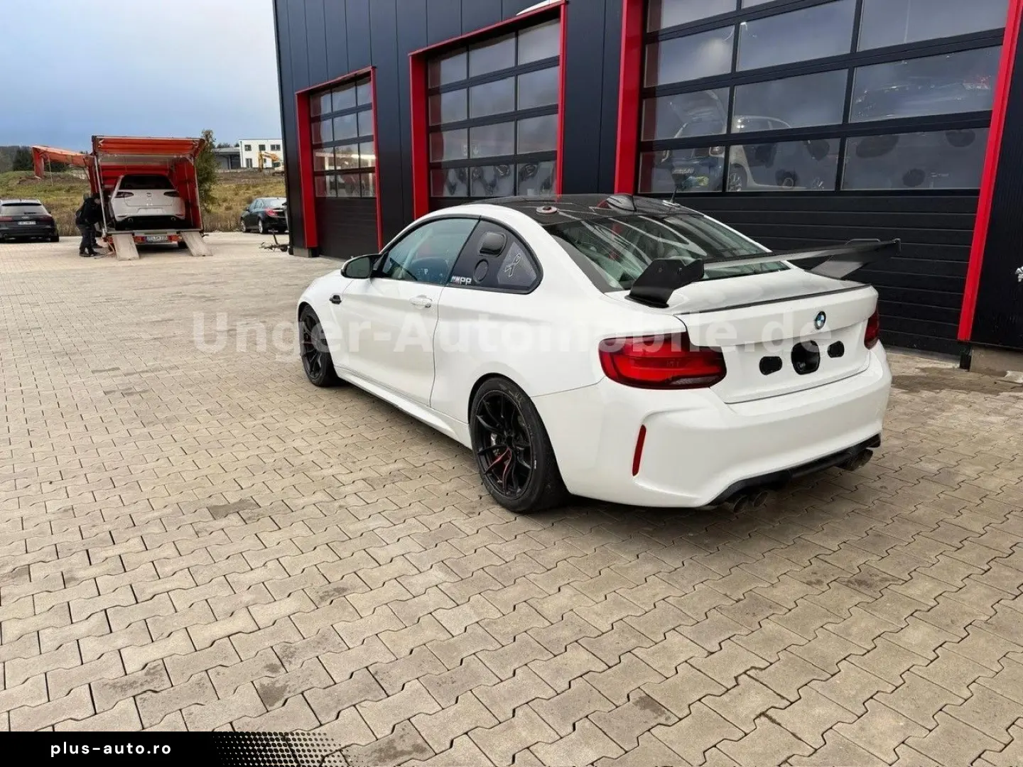 BMW M2 CS Racing Rennauto Rennwagen