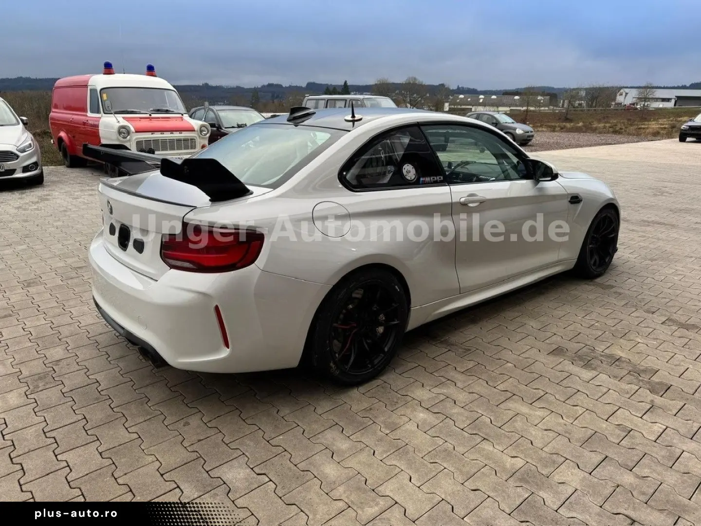 BMW M2 CS Racing Rennauto Rennwagen