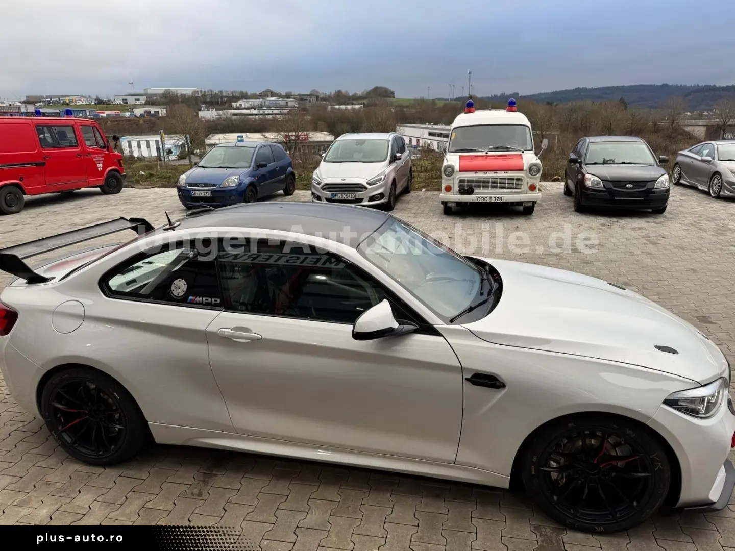 BMW M2 CS Racing Rennauto Rennwagen