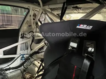 BMW M2 CS Racing Rennauto Rennwagen