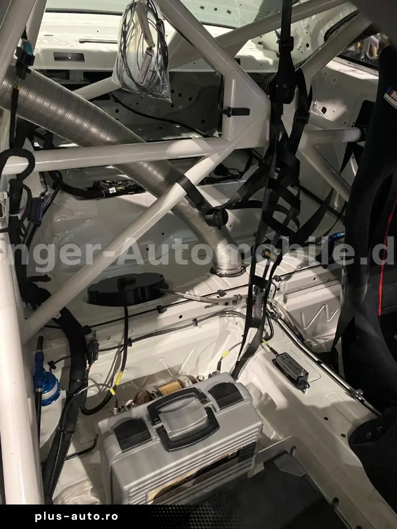 BMW M2 CS Racing Rennauto Rennwagen