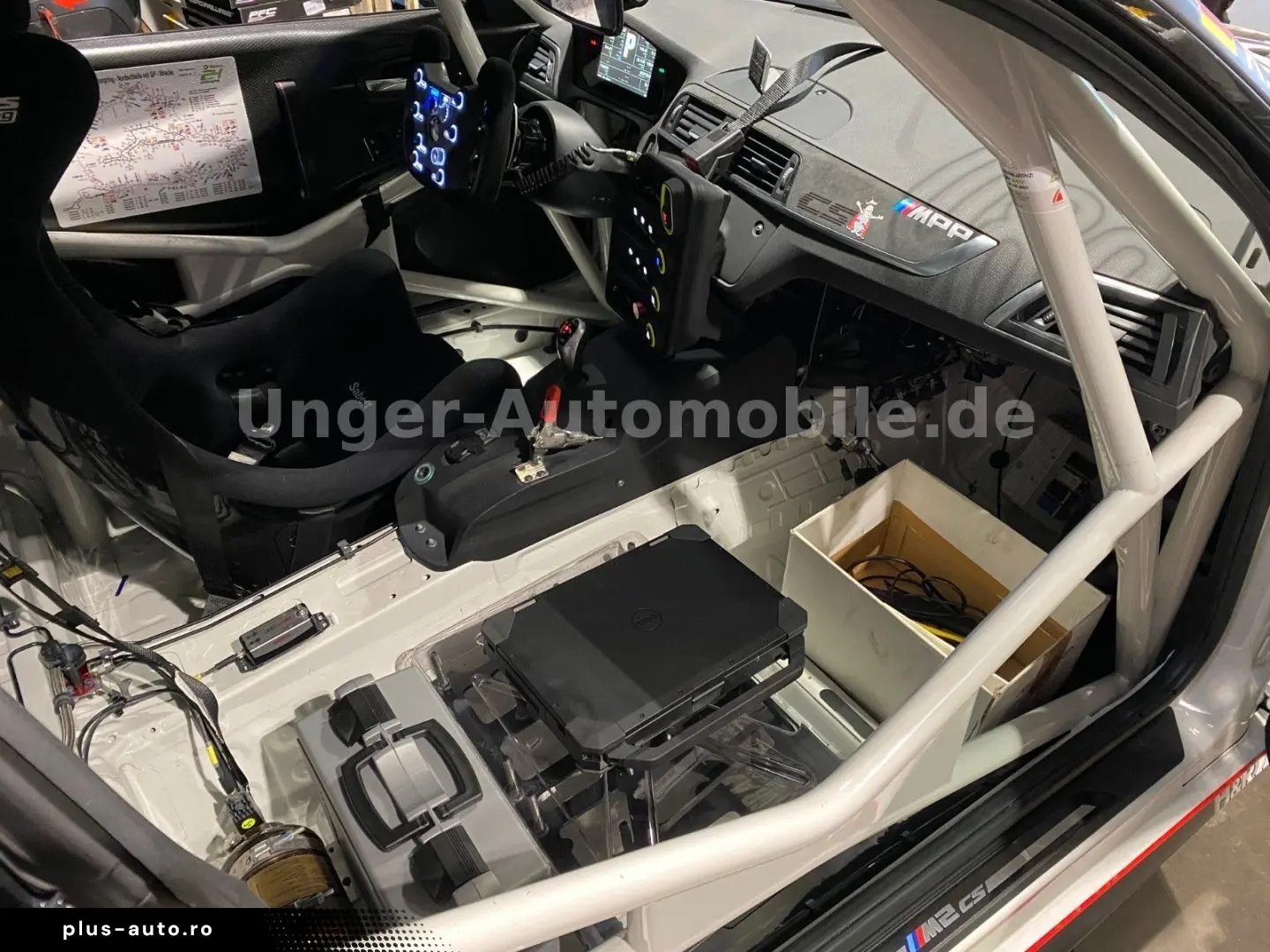 BMW M2 CS Racing Rennauto Rennwagen