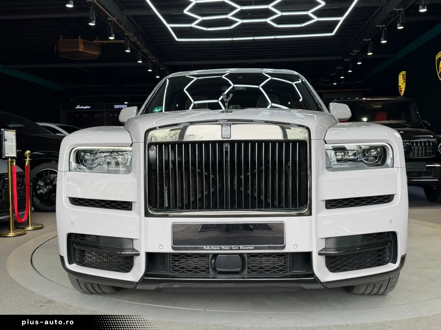 ROLLS ROYCE Cullinan 6.8 V12 BLACK BADGE STARLIGHT
