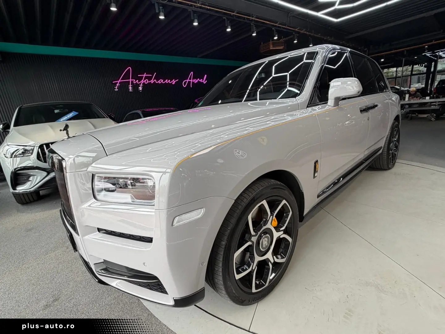 ROLLS ROYCE Cullinan 6.8 V12 BLACK BADGE STARLIGHT