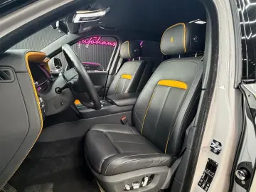 ROLLS ROYCE Cullinan 6.8 V12 BLACK BADGE STARLIGHT