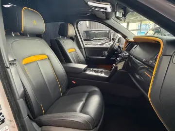 ROLLS ROYCE Cullinan 6.8 V12 BLACK BADGE STARLIGHT