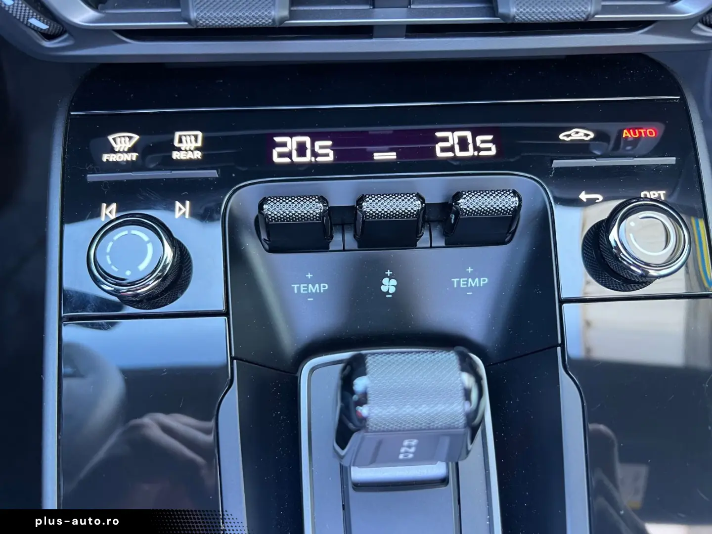 PORSCHE 992 Carrera 4S Cabrio PDK   CHRONO BOSE MATRIX