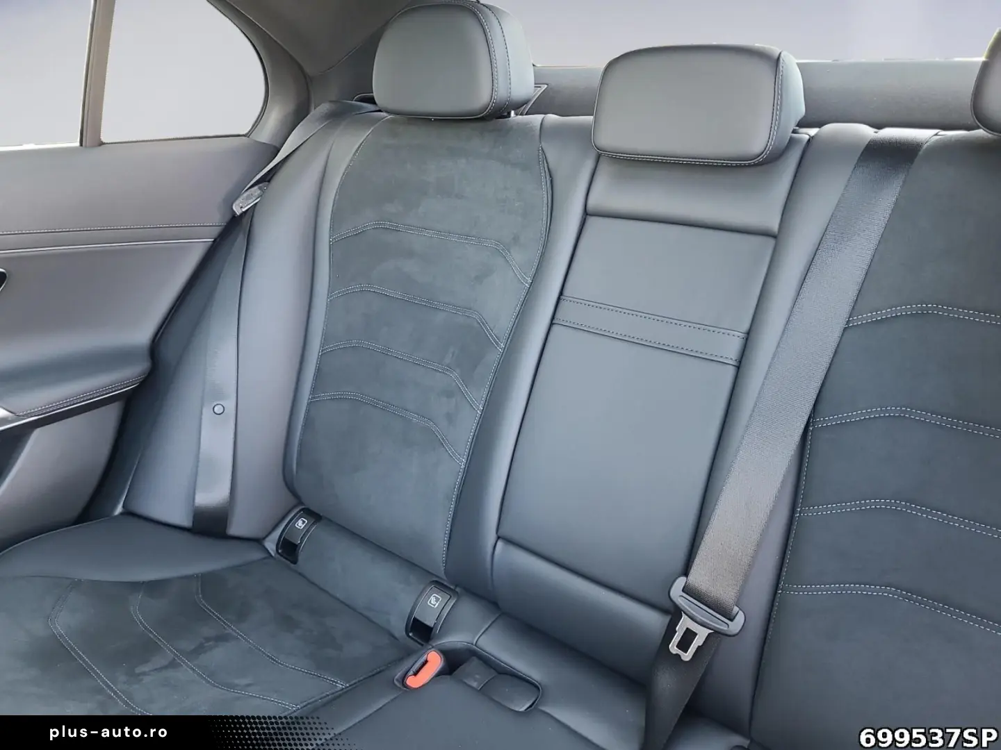 MERCEDES-BENZ E 200 AMG  Pano KEYLESS Ambiente DISTR&hellip;