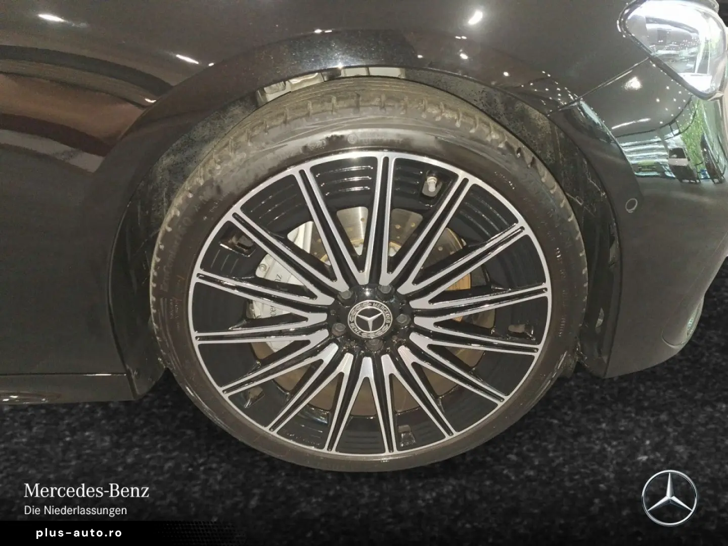MERCEDES-BENZ E 200 AMG Advanced  NIGHT AHK DISTR 360  21