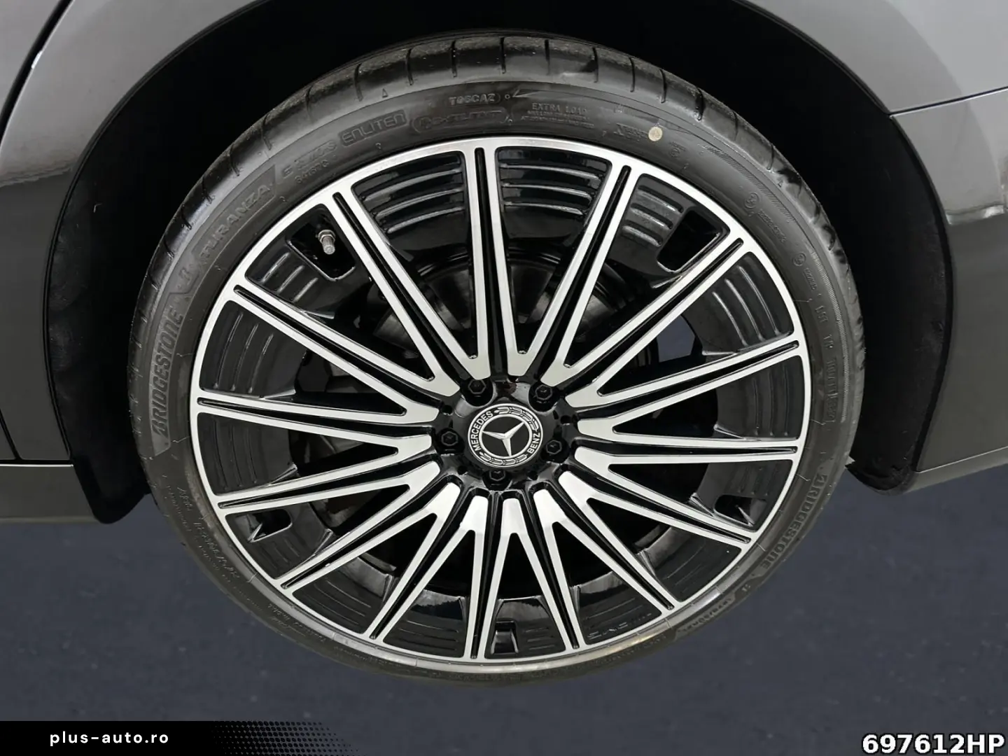 MERCEDES-BENZ E 200 AMG  Pano Night BURMESTER 21   K&hellip;