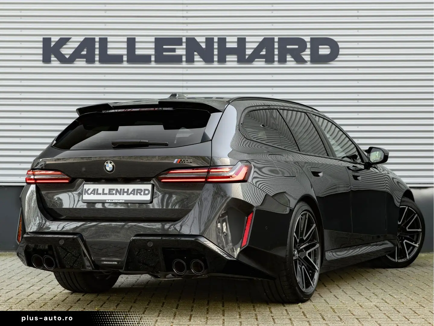 BMW M5 5-serie Touring - Pano - Bowers & Wilkins - A