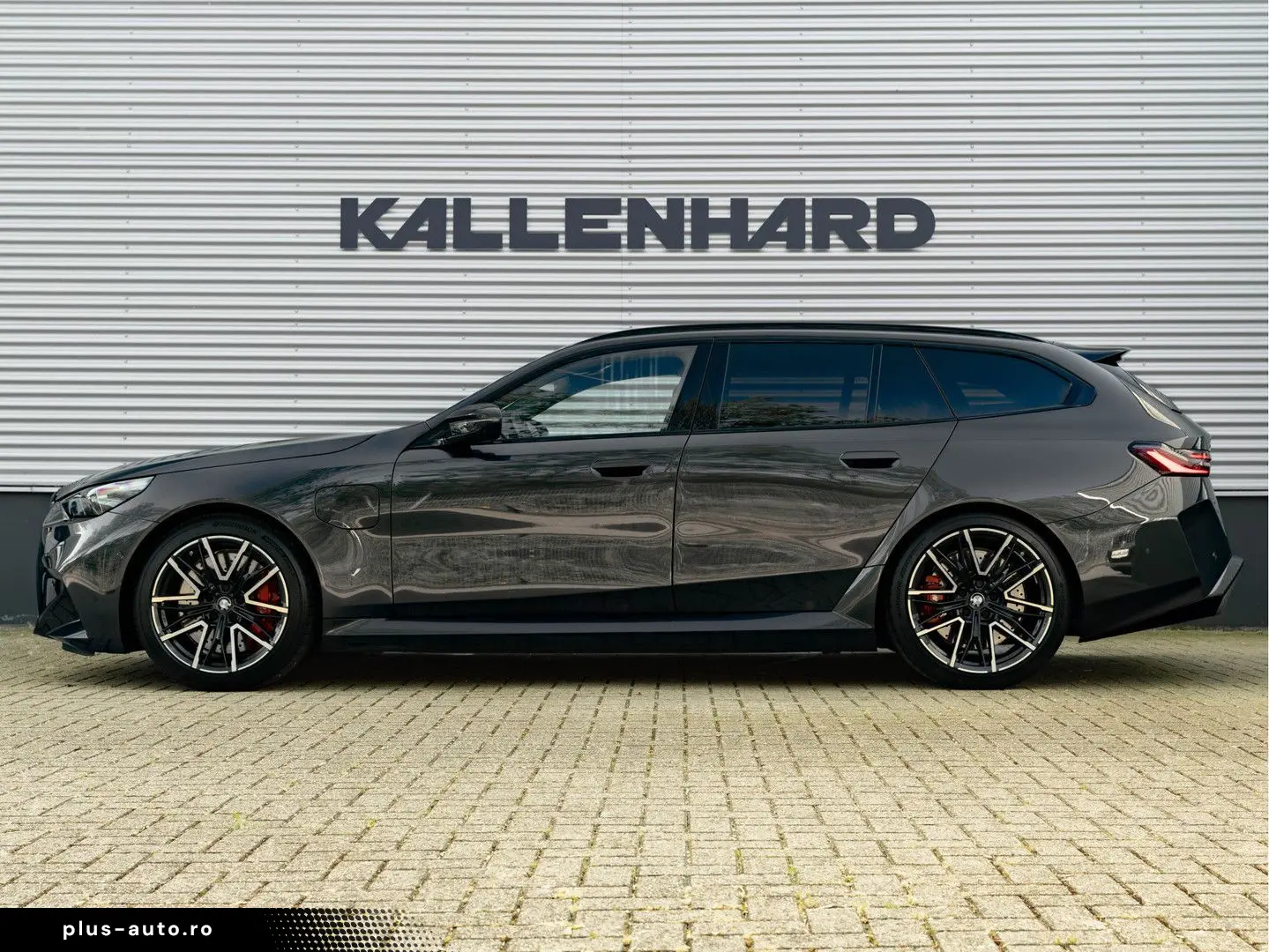 BMW M5 5-serie Touring - Pano - Bowers & Wilkins - A
