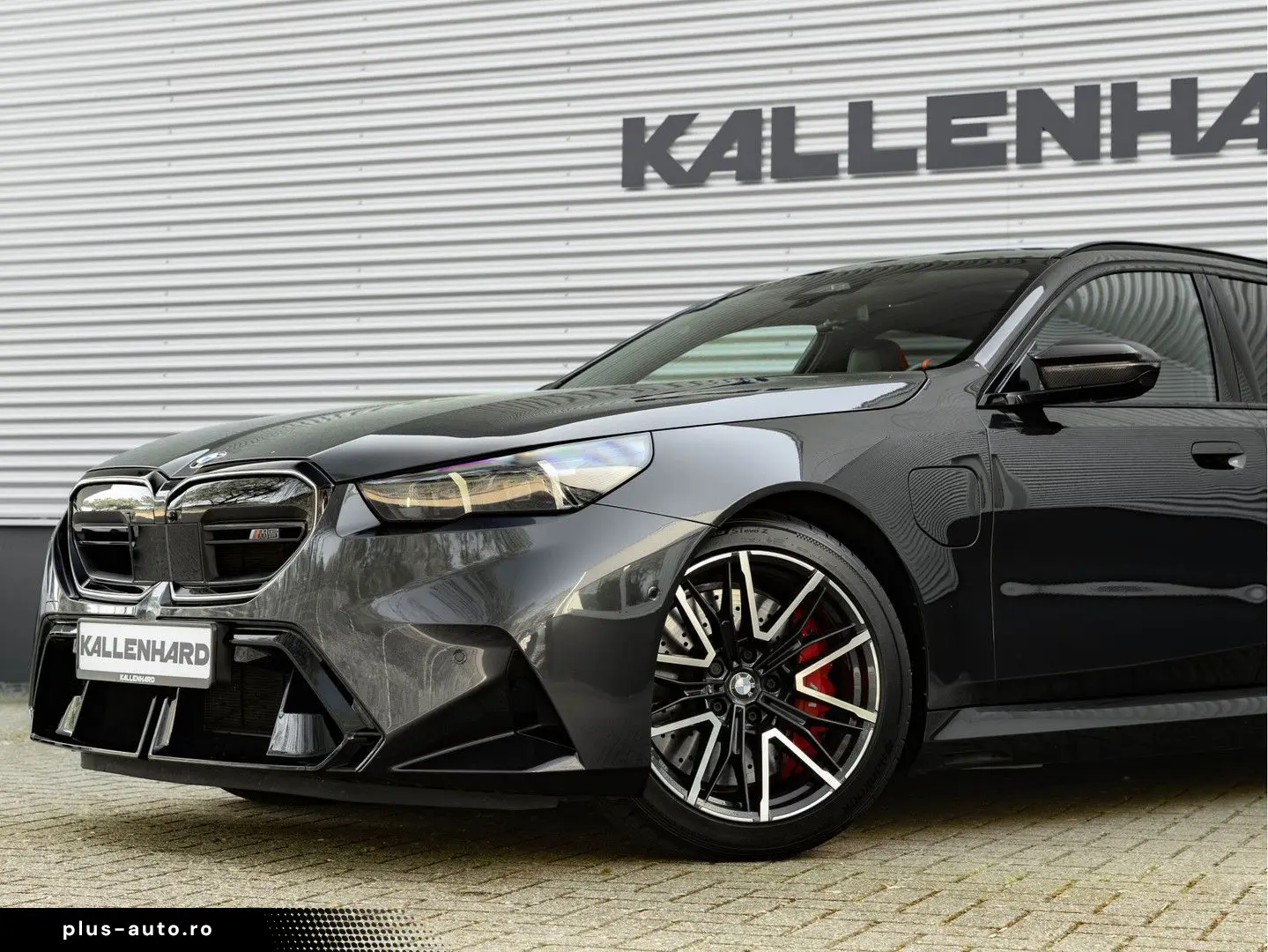 BMW M5 5-serie Touring - Pano - Bowers & Wilkins - A