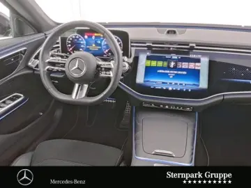 MERCEDES-BENZ E 200 AMG Line SuperScreen Distr Night…