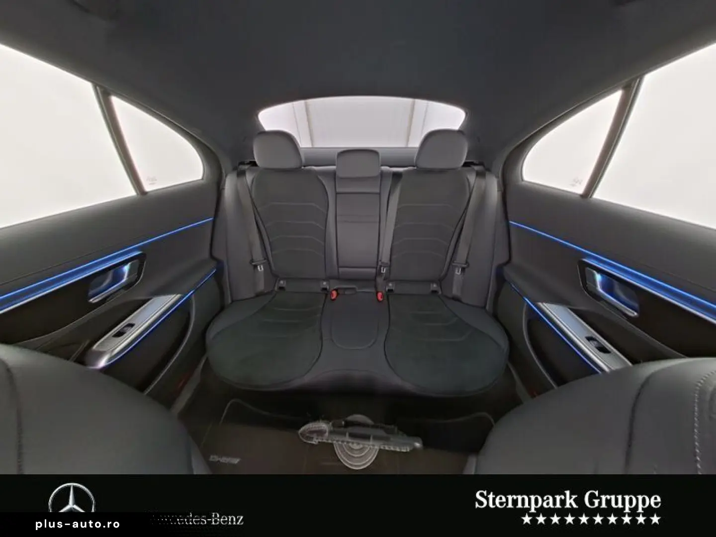 MERCEDES-BENZ E 200 AMG Line SuperScreen Distr Night&hellip;