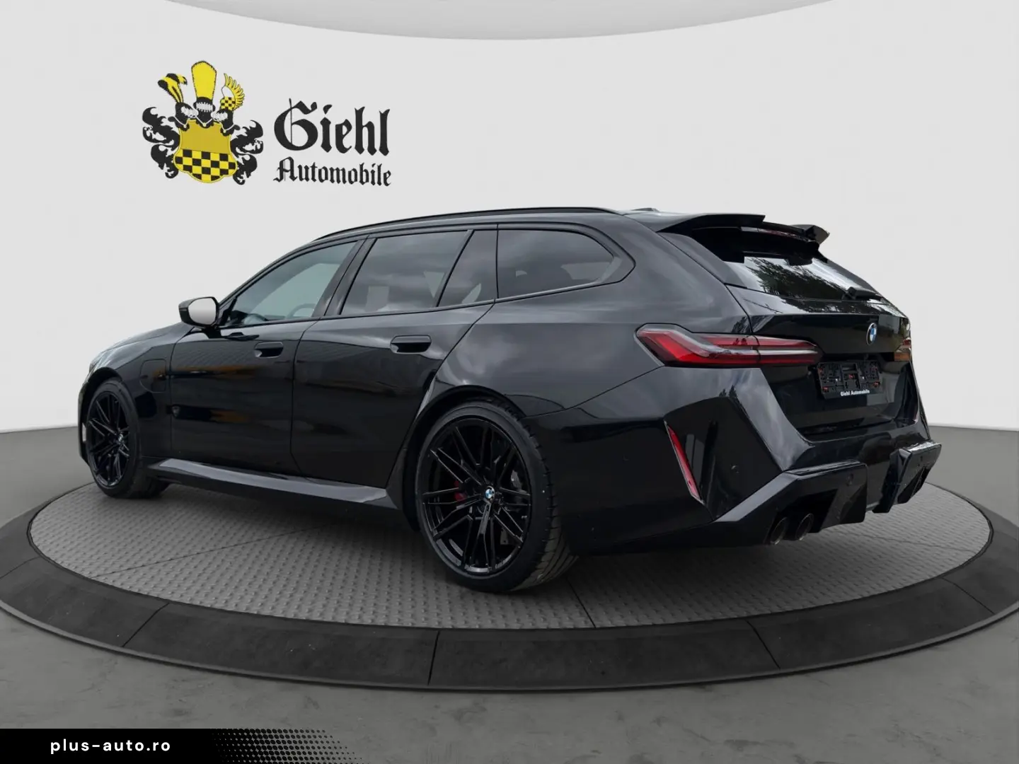 BMW M5 2024 — imagine 2