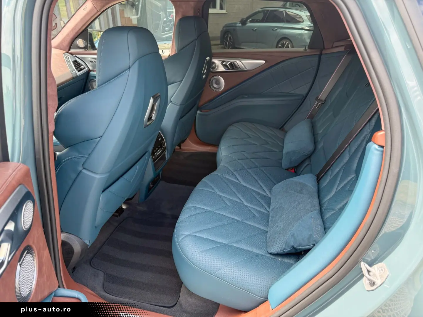 BMW XM 4.4
