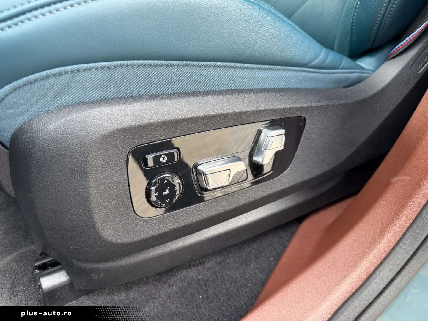 BMW XM 4.4