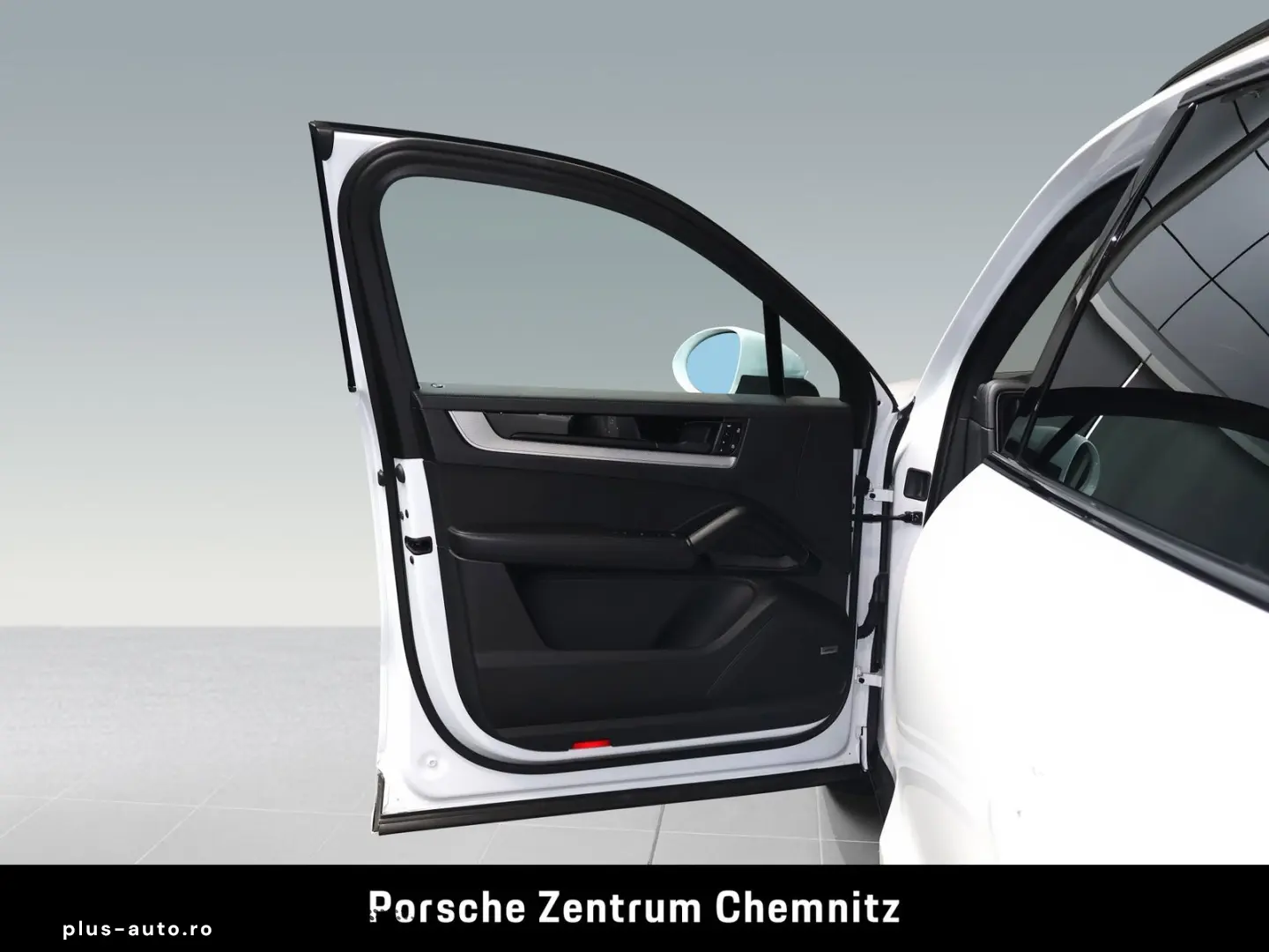 PORSCHE Cayenne E-Hybrid Luft;InnoDrive;BOSE;Pano;Head-U