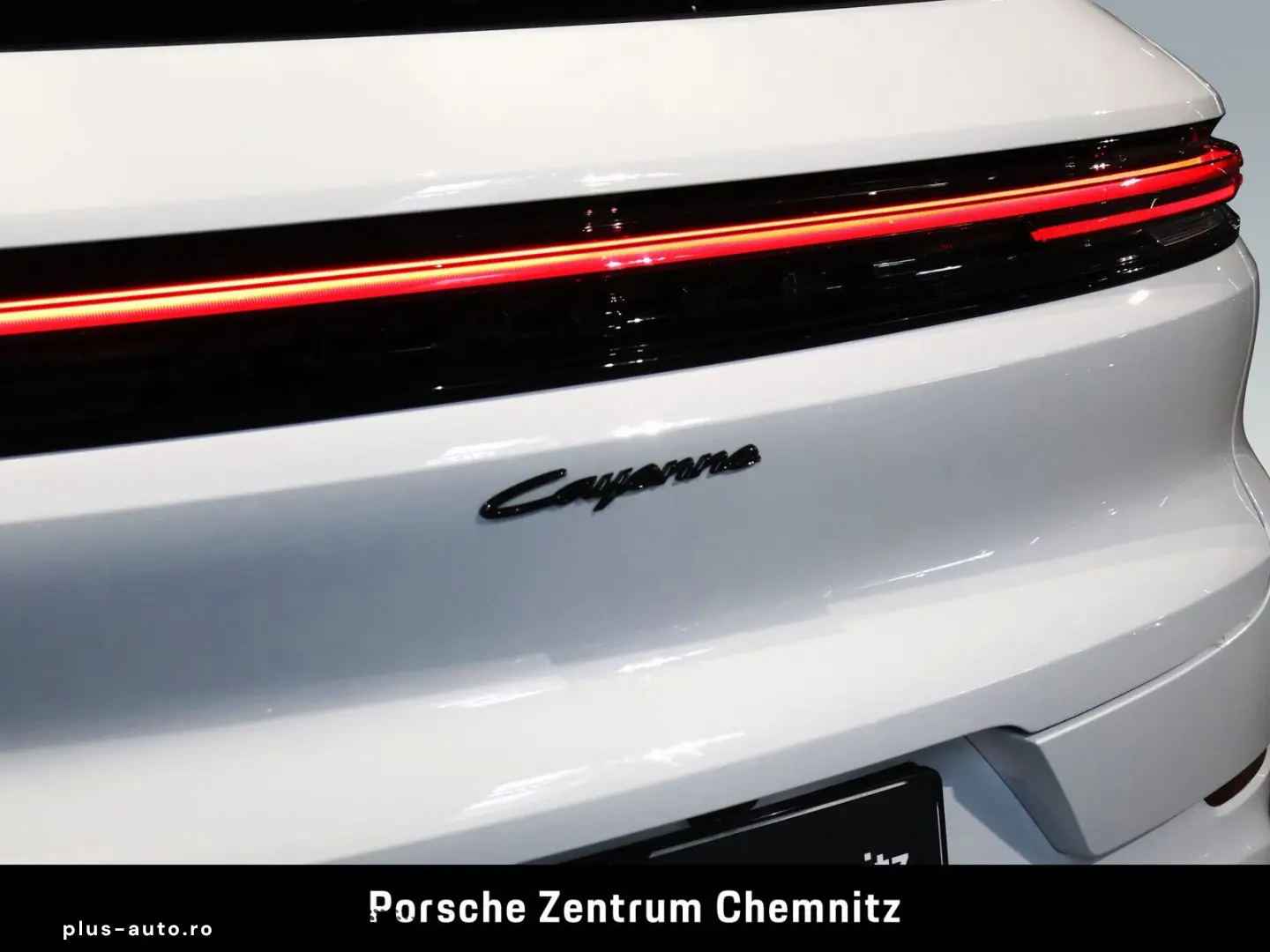 PORSCHE Cayenne E-Hybrid Luft;InnoDrive;BOSE;Pano;Head-U