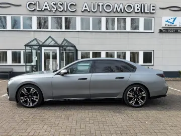 BMW i7 xDrive 60 M Sport Pro Fond Entert NP 211.500€