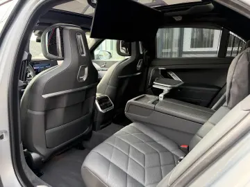 BMW i7 xDrive 60 M Sport Pro Fond Entert NP 211.500€